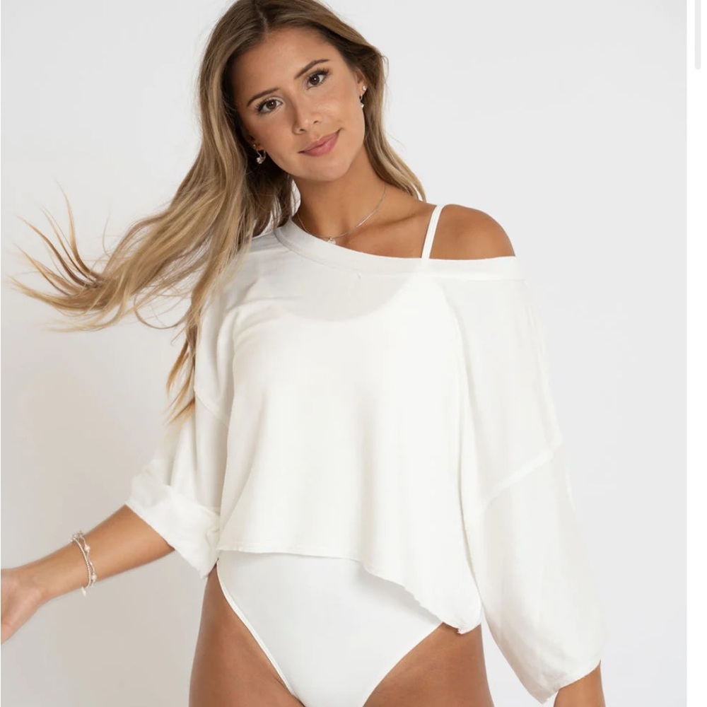 P’tula Flow Crop White